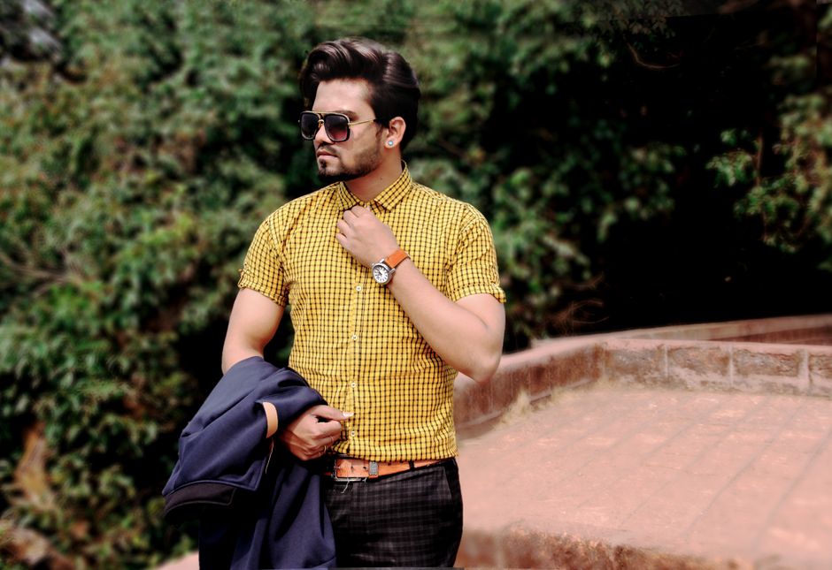 Men's casual shirt